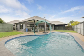 Cityside Hideaway 4BR Family House - Pool - Markets